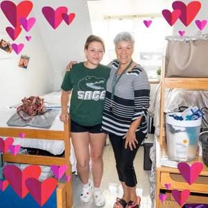 Meet your Posher, Anna